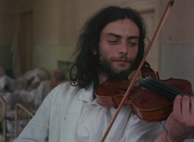 『アウトサイダー』