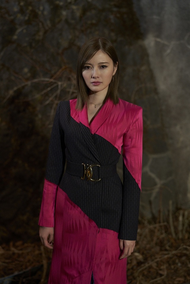 『嘘喰い』（C）迫稔雄/集英社 （C）2022映画「嘘喰い」製作委員会