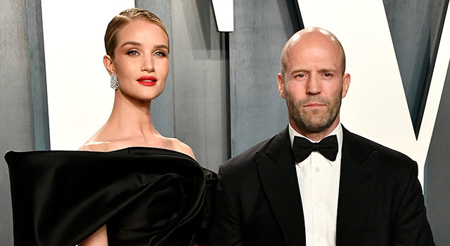 ロージー・ハンティントン＝ホワイトリー＆ジェイソン・ステイサム Photo by Frazer Harrison/Getty Images