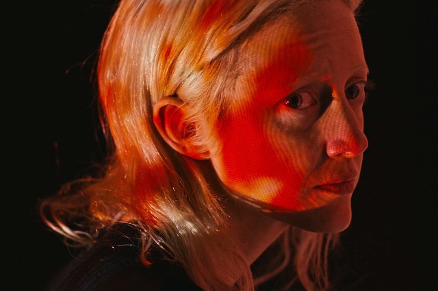 『ポゼッサー』 （C）2019,RHOMBUS POSSESSOR  INC,/ROOK FILMS POSSESSOR LTD. All Rights Reserved.