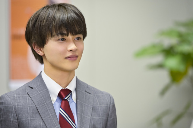 『チェリまほ THE MOVIE ～30歳まで童貞だと魔法使いになれるらしい～』本ビジュアル（C）豊田悠／SQUARE ENIX・「チェリまほ THE MOVIE」製作委員会