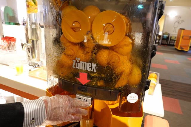 レストラン「グランサンク」