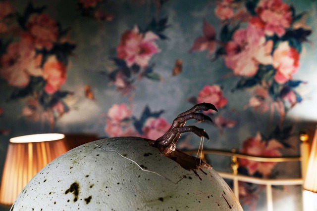 『ハッチング―孵化―』 （C） 2021 Silva Mysterium, Hobab, Film i Väst