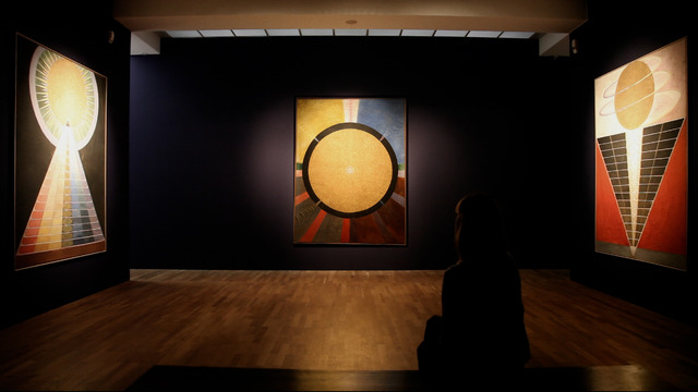 『見えるもの、その先に　ヒルマ・アフ・クリントの世界』