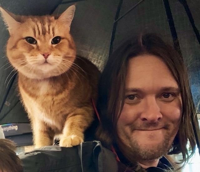 『ボブという名の猫2 幸せのギフト』（C） 2020 A GIFT FROM BOB PRODUCTION LTD. ALL RIGHTS RESERVED.