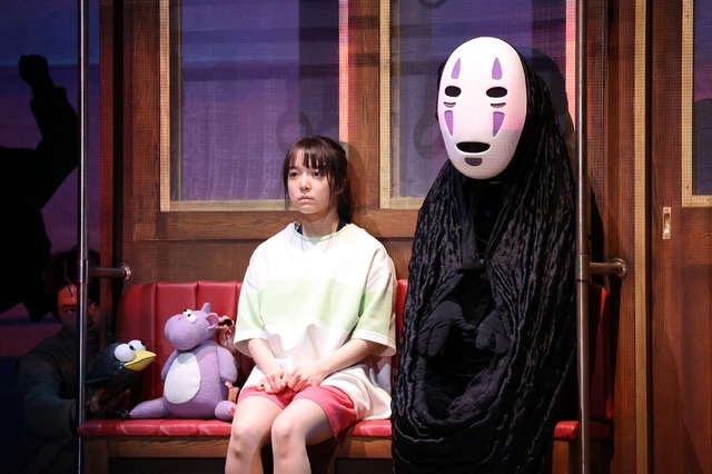 舞台 千と千尋の神隠し 上白石萌音&橋本環奈 両ver 新品未開封Blu-ray