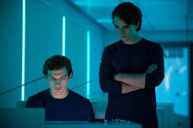 『ヴォイジャー』（C）2020 VOYAGERS FINANCING AND DISTRIBUTION, LLC. ALL RIGHTS RESERVED.