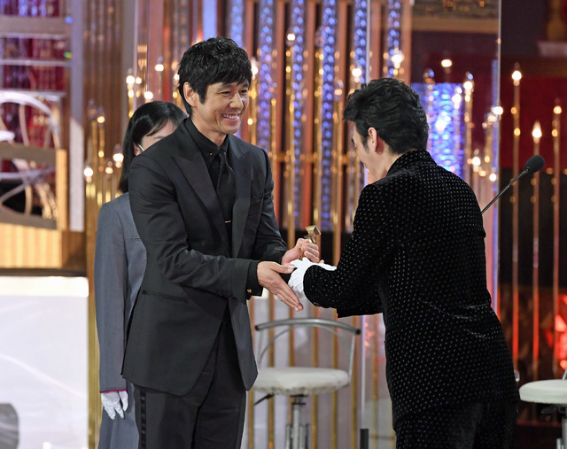 西島秀俊／第45回アカデミー賞 (C) 東京写真記者協会