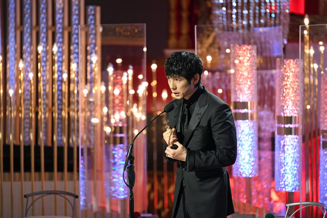 西島秀俊／第45回アカデミー賞 (C) 東京写真記者協会