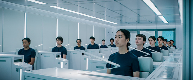 『ヴォイジャー』（C）2020 VOYAGERS FINANCING AND DISTRIBUTION, LLC. ALL RIGHTS RESERVED.