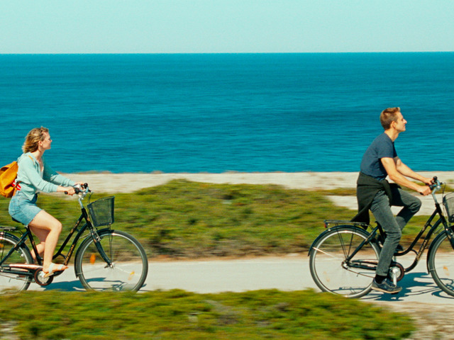『ベルイマン島にて』（C）2020 CG Cinéma ‒ Neue Bioskop Film ‒ Scope Pictures ‒ Plattform Produktion ‒ Arte France Cinéma