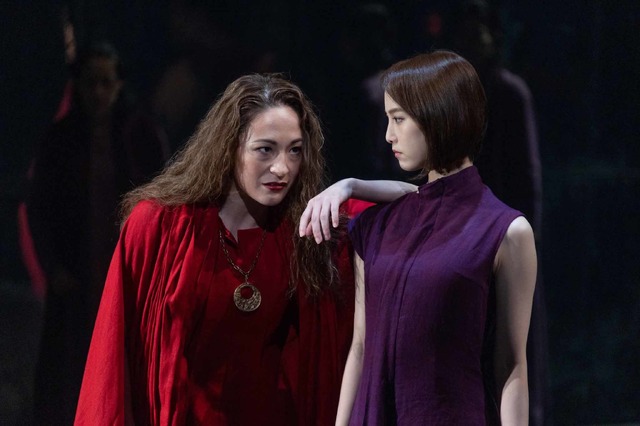 パルコ・プロデュース2021「ジュリアス・シーザー」　撮影:加藤幸広