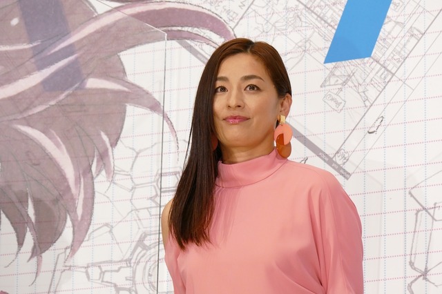 尾野真千子『ハケンアニメ！』の完成披露試写会