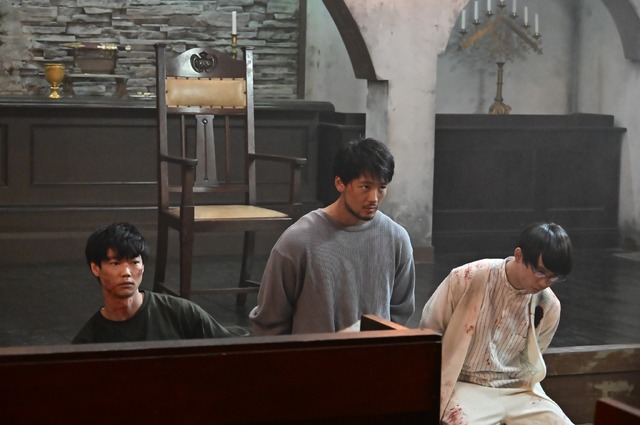 「君と世界が終わる日に」Season3（C）HJホールディングス