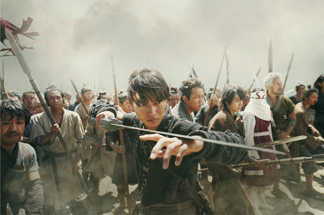 伍『キングダム２ 遥かなる大地へ』（C）原泰久／集英社 （C）2022 映画「キングダム」製作委員会