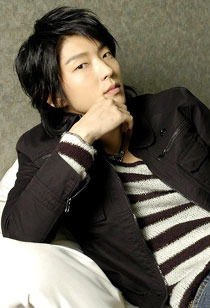 “韓国一の美男子”イ・ジュンギは高所恐怖症！『フライ・ダディ』インタビュー