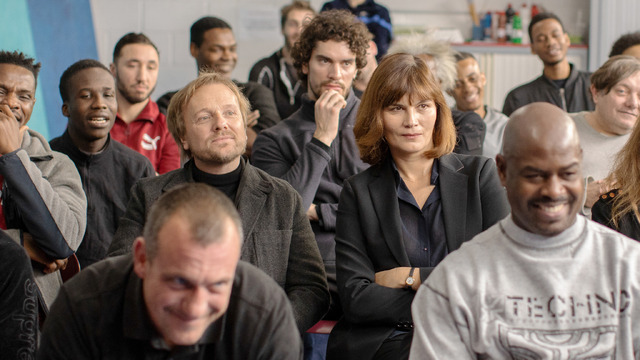 『アプローズ、アプローズ！  囚人たちの大舞台』　（C）2020 – AGAT Films & Cie – Les Productions du Chʼtimi / ReallyLikeFilms - Photo （C）Carole Bethuel