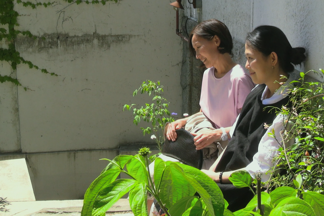 『あなたの顔の前に』（C）2021 Jeonwonsa Film Co. All Rights Reserved