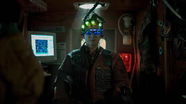 『Everything Everywhere All at Once（原題）』(C) APOLLO