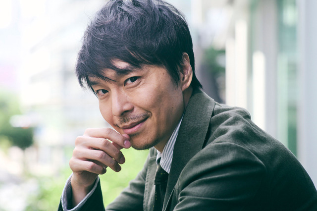 長谷川博己『はい、泳げません』／photo：Jumpei Yamada