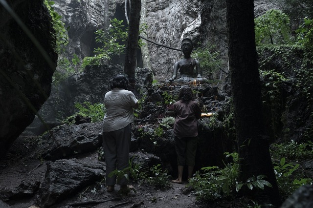 『女神の継承』（C）2021 SHOWBOX AND NORTHERN CROSS ALL RIGHTS RESERVED.