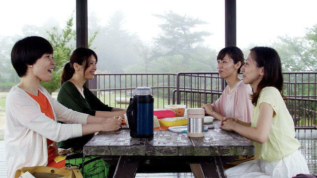 『ハッピーアワー』　(C)2015 神戸ワークショップシネマプロジェクト