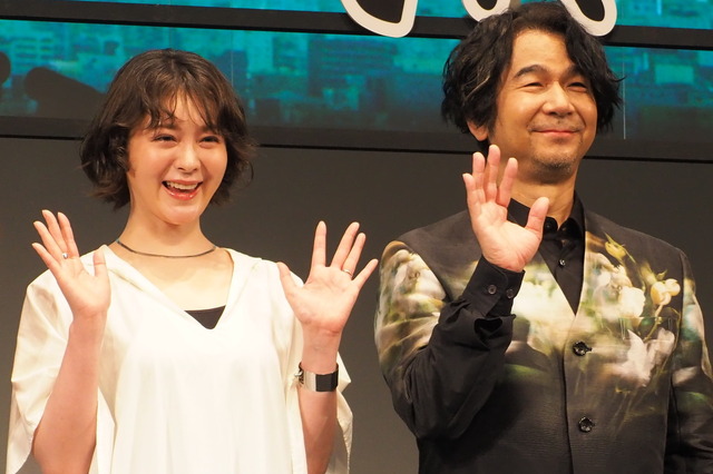 貫地谷しほり＆中村正人／「5つの歌詩（うた）」完成披露舞台挨拶