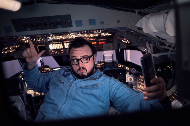 『ムーンフォール』（C）2022 UK MOONFALL LLP All Rights Reserved