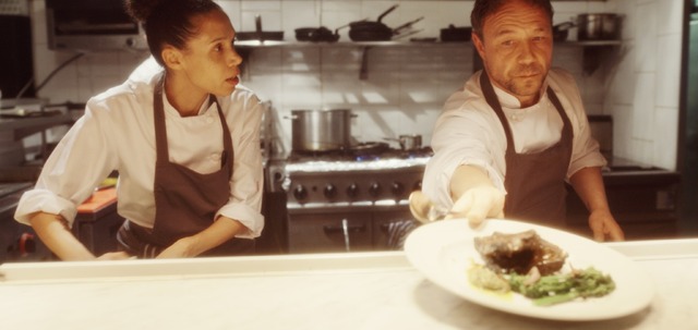 『ボイリング・ポイント／沸騰』（C）MMXX Ascendant Films Limited