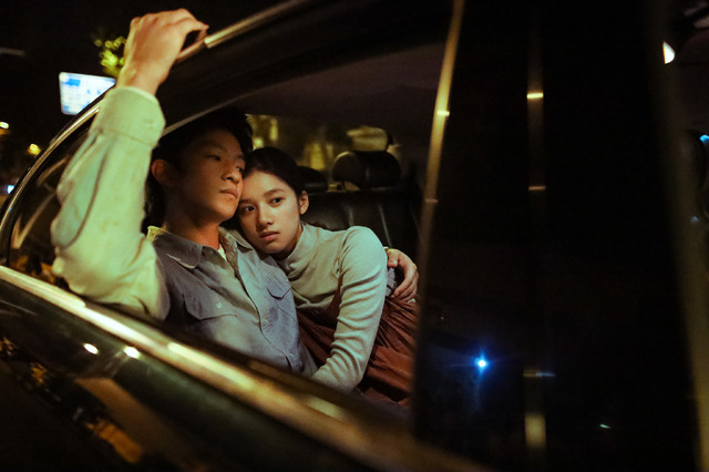 『あなたがここにいてほしい』 (C)  2021 CKF Pictures, Alibaba Pictures, Tencent Pictures, Netease Pictures