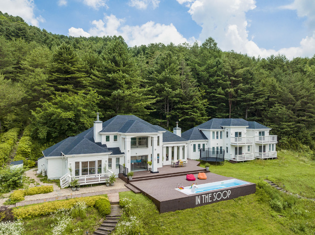 Photo credit: TIME OF BLUE