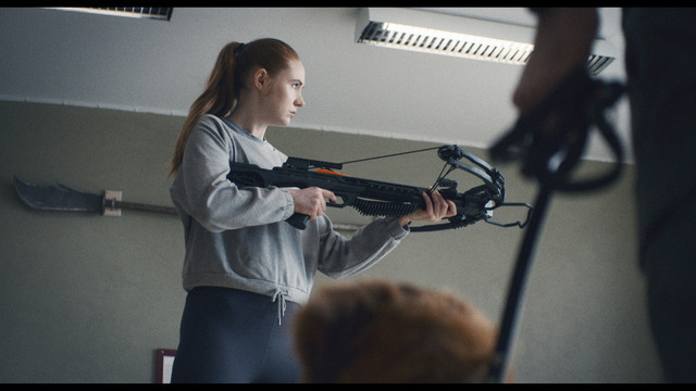 『デュアル』（C）2021 Dual Productions, LLC All Rights Reserved.