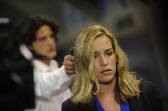 「COVERT AFFAIRS／コバート・アフェア」Film (C) 2010 Universal Studios. All Rights Reserved. Artwork (C)2012 Universal Studios. All Rights Reserved.