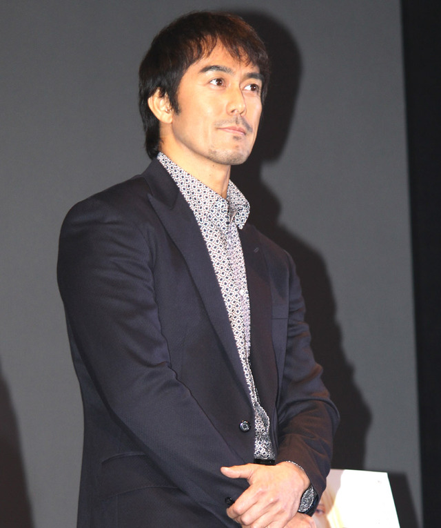 『メモリーズ・コーナー』初日舞台挨拶（阿部寛）