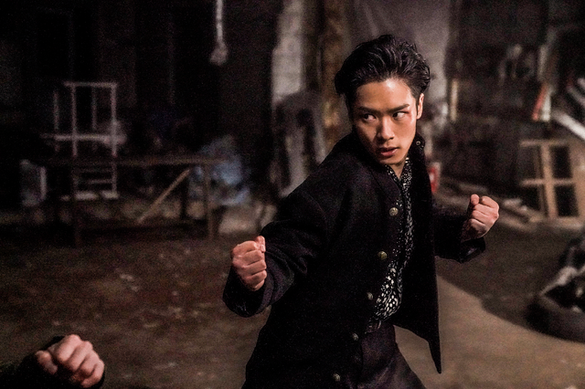 『HiGH＆LOW THE WORST X』（C）2022「HiGH&LOW THE WORST X」製作委員会　（C）髙橋ヒロシ(秋田書店)　HI-AX