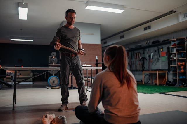 『デュアル』 © 2021 Dual Productions, LLC All Rights Reserved.