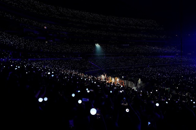 『BTS: PERMISSION TO DANCE ON STAG -LA』©2022 BIGHIT MUSIC & HYBE. All Rights Reserved.