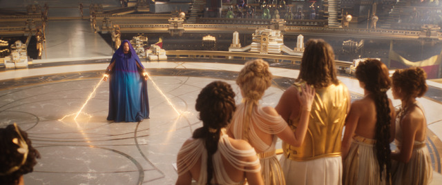 『ソー：ラブ＆サンダー』© 2022 MARVEL