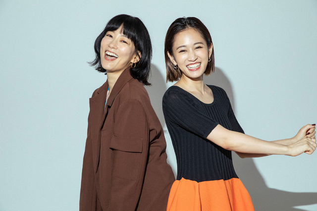 水川あさみ×前田敦子「モダンラブ・東京～さまざまな愛の形～」／photo：Maho Korogi