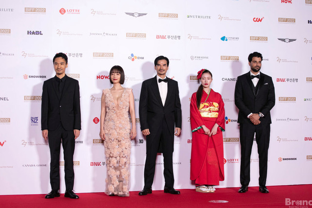 【釜山国際映画祭2022】トニー・レオンの登場に大歓声が巻き起こる！開幕式レポート