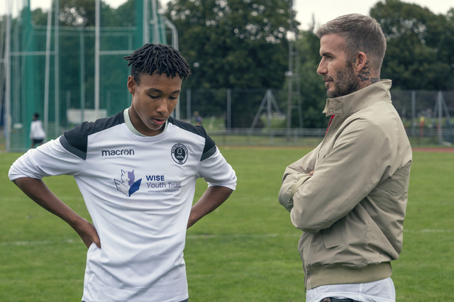 「ベッカムと弱小キッズチーム」© 2022 Disney and related entities