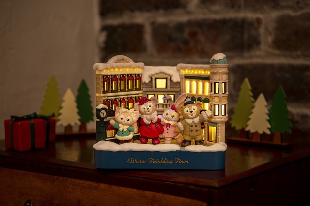 フィギュア8,400円As to Disney artwork, logos and properties： (C) Disney