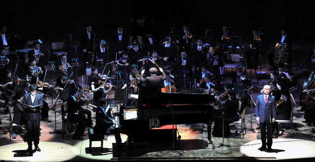 大沢たかお、「ビートルズ」が使用したピアノに感激　「彼らの魂が感じられる」