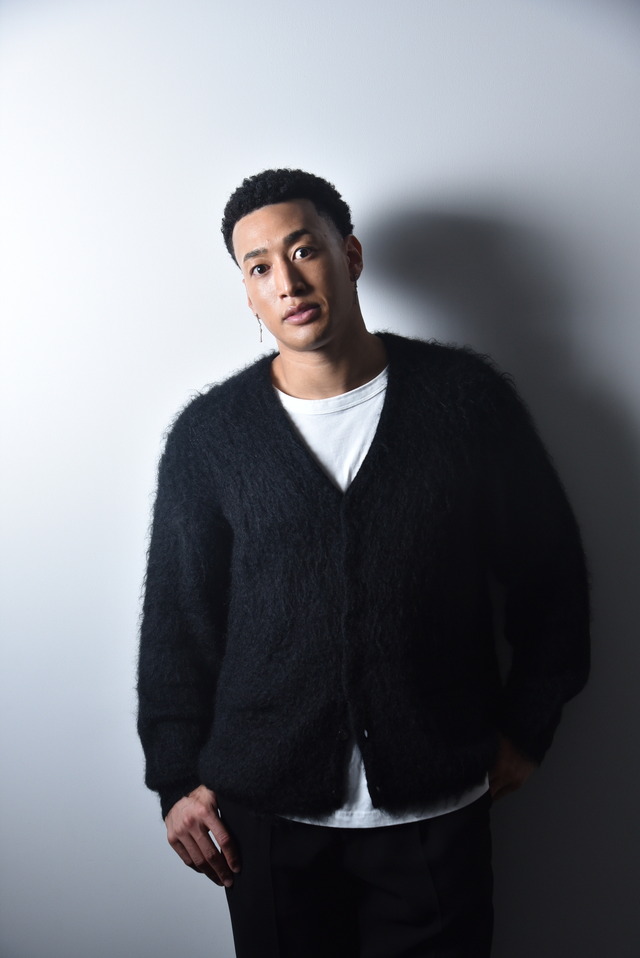 関口メンディー「覆面D」／photo：Naoki Kurozu