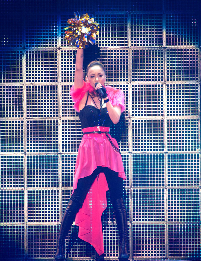 安室奈美恵「第16回東京ガールズコレクション 2013 SPRING／SUMMER」 -(C) TGC 2013 S／S