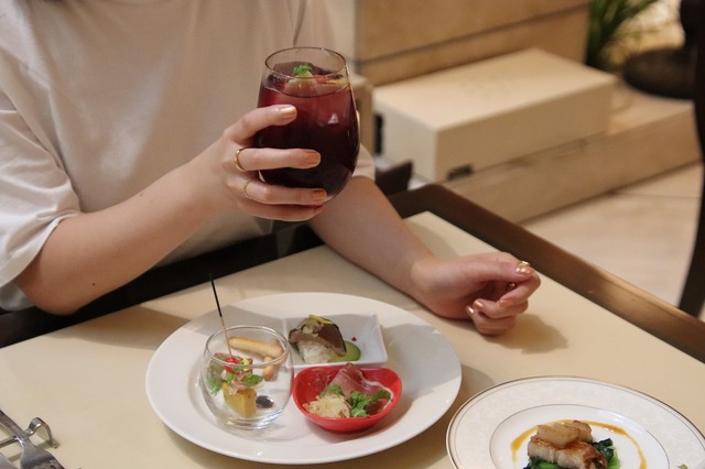 「平日ディナー ネオ・ビストロ・ビュッフェ」