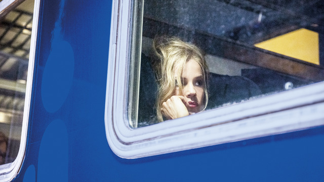 『離ればなれになっても』© 2020 Lotus Production s.r.l. - 3 Marys Entertainment