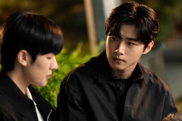 「代理リベンジ」© 2022 Disney and its related entities