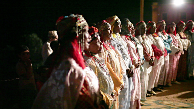 『ハウス・イン・ザ・フィールズ』