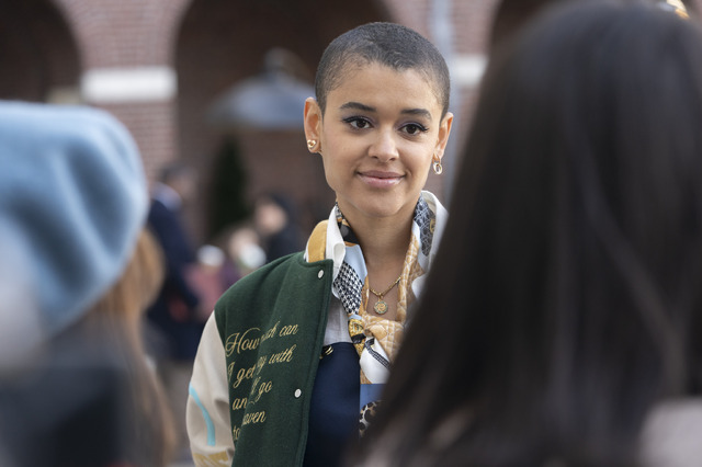 ep1「ゴシップガール シーズン2」©2022 WarnerMedia Direct, LLC. All Rights Reserved. HBO MaxTM is used under license.